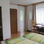 Gaestehaus Wasserburger Habitación en casa particular